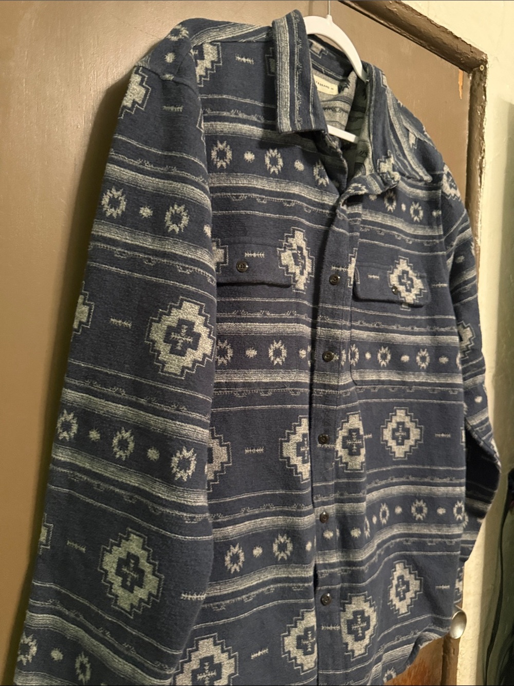 Lucky Brand Men’s Jaquard Utility Long Sleeve Blue Aztec Print Button-Up Shirt - Picture 3 of 8